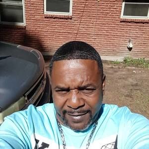 Meet your Posher, Ronald